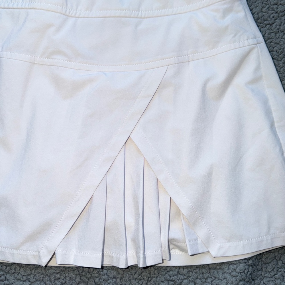 Athleta Women's Pleated Tennis Skirts with Pockets - Picture 3 of 10